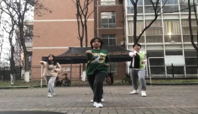 意昂5超级联赛